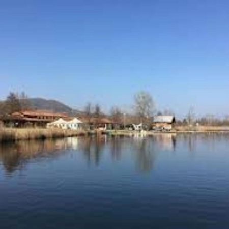ホテル De Santi Candia Canavese エクステリア 写真